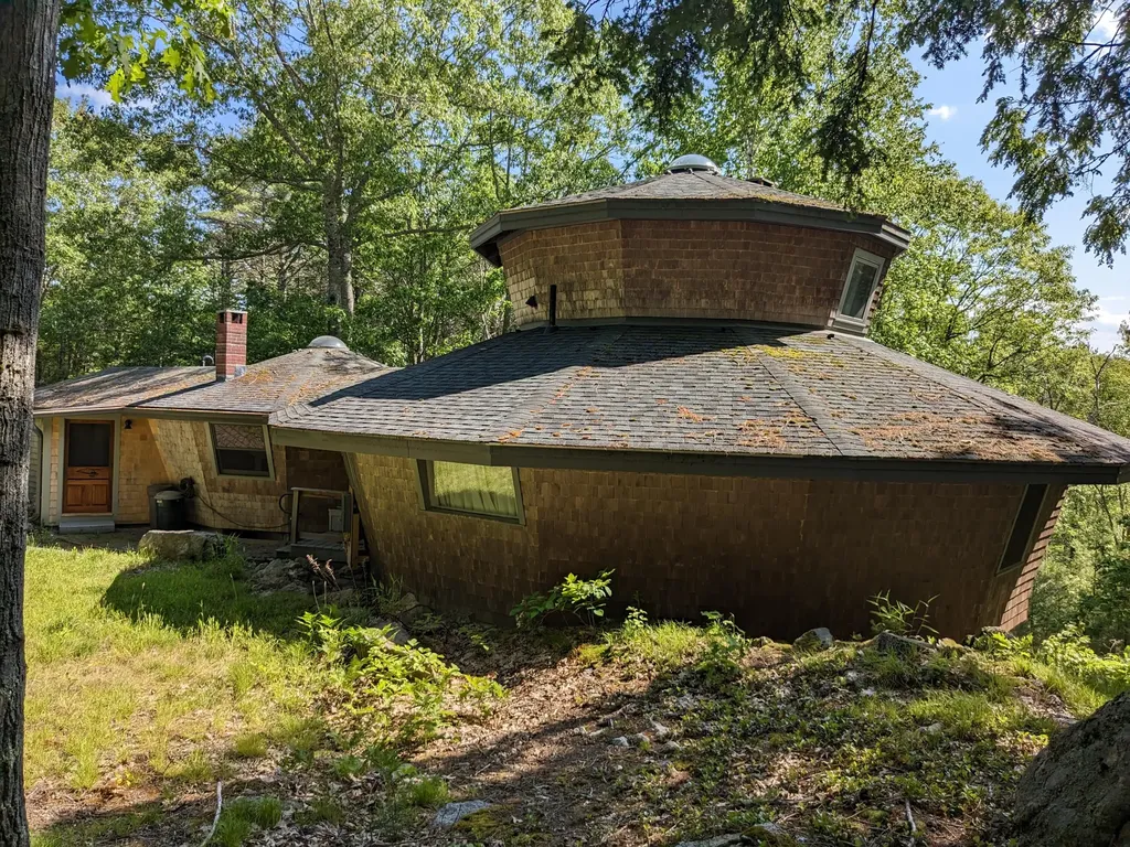 275 Old Stage Road Arrowsic ME 04530