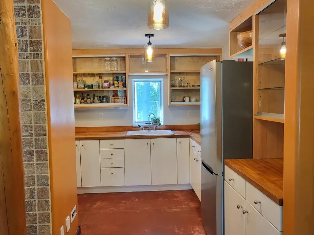 110 Marquis Drive Chesterville ME 04938