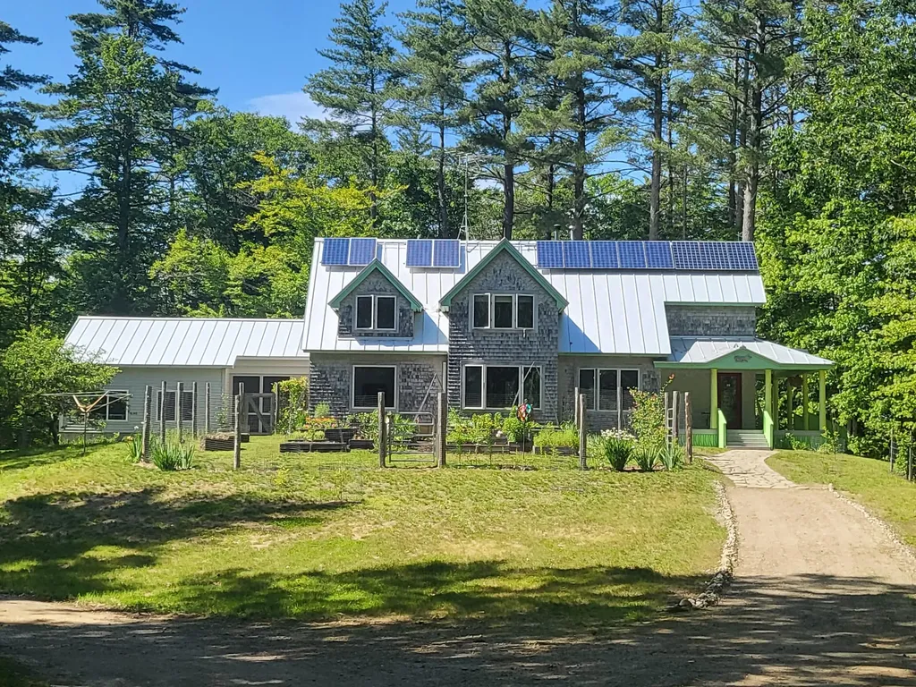 110 Marquis Drive Chesterville ME 04938