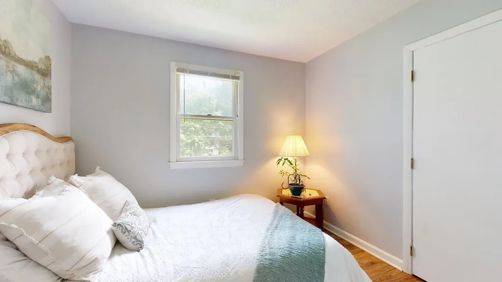 32 Merrymeeting Drive Topsham ME 04086