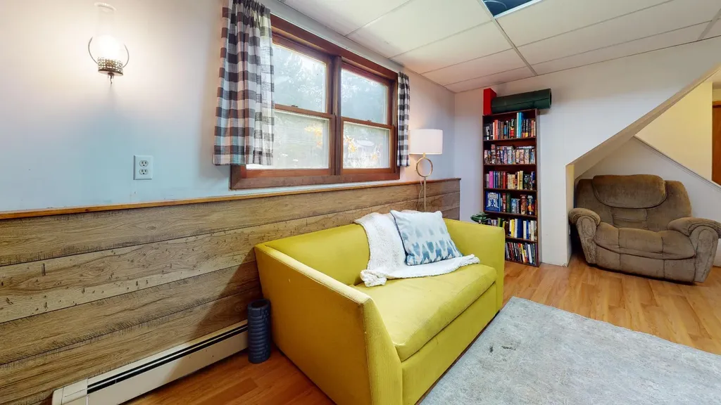 32 Merrymeeting Drive Topsham ME 04086