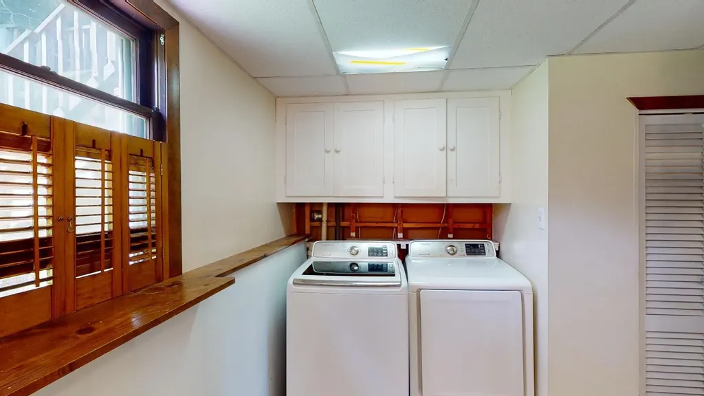 32 Merrymeeting Drive Topsham ME 04086