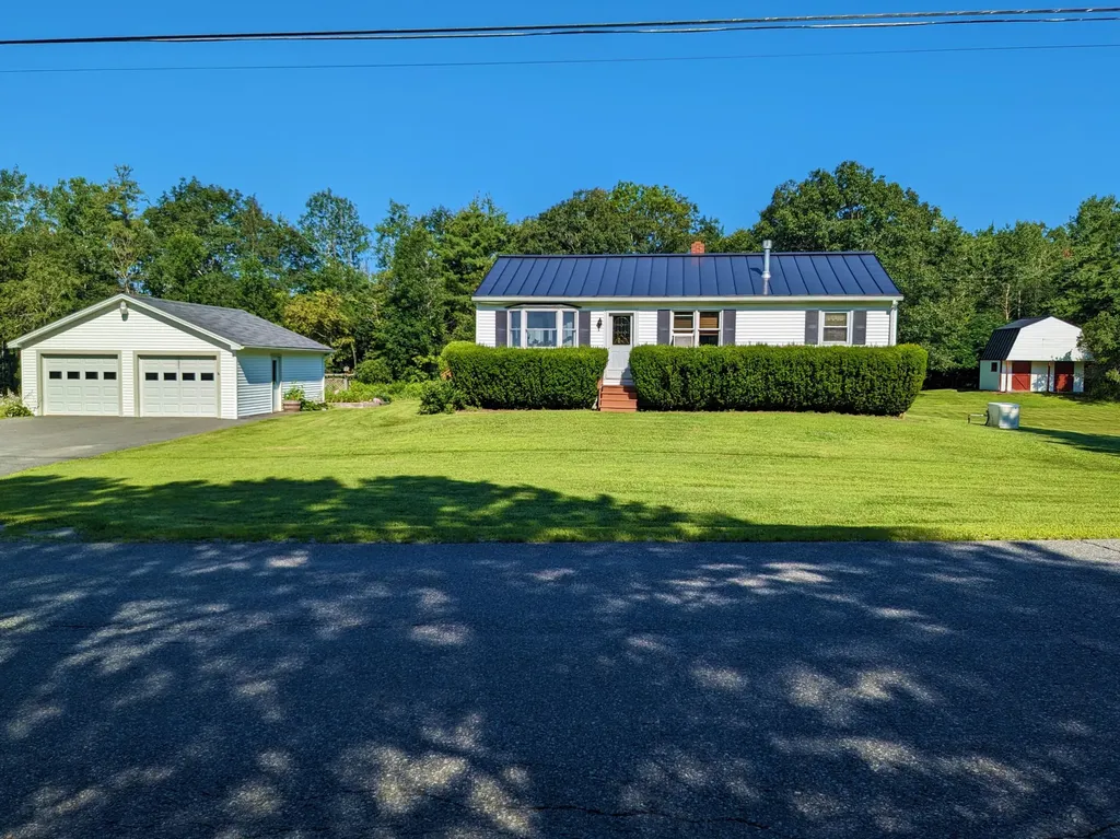 548 N Pond Road Winslow ME 04901
