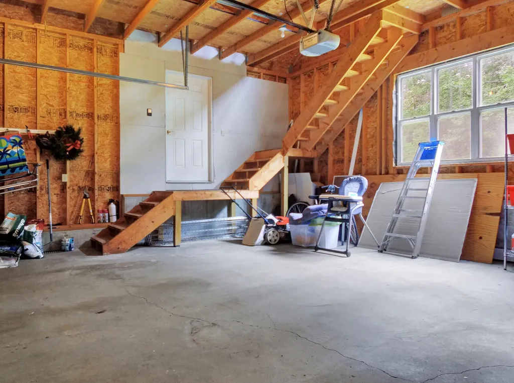 11 Summer Street South Thomaston ME 04858