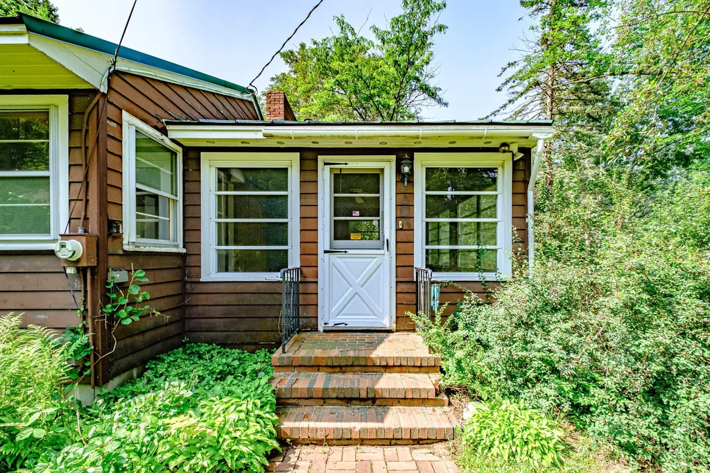 302 Roberts Ridge Road Waterboro ME 04030