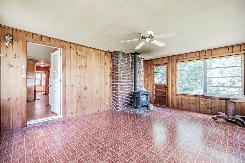 302 Roberts Ridge Road Waterboro ME 04030