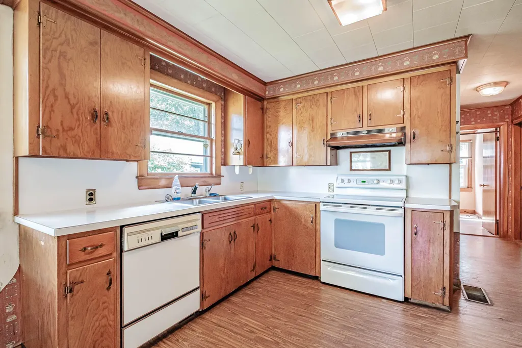 302 Roberts Ridge Road Waterboro ME 04030