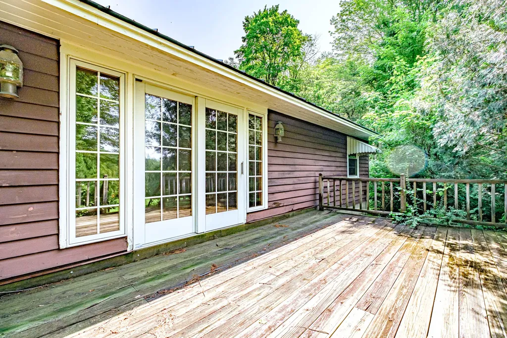 302 Roberts Ridge Road Waterboro ME 04030