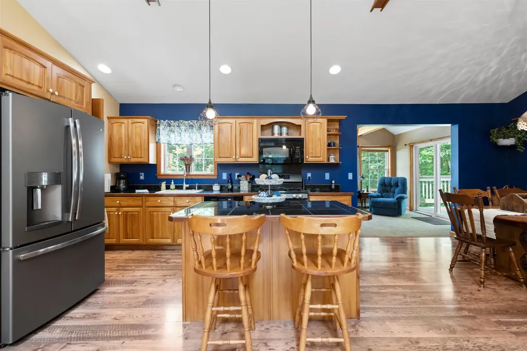 4 Ambrose Circle Gray ME 04039