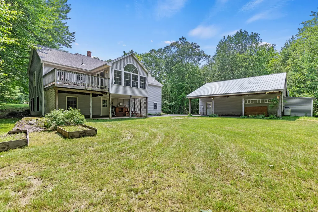 4 Ambrose Circle Gray ME 04039