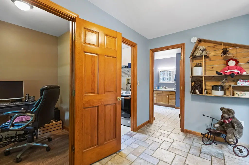 4 Ambrose Circle Gray ME 04039