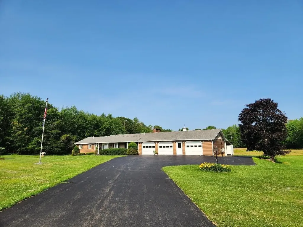 353 Dow Road Orrington ME 04474