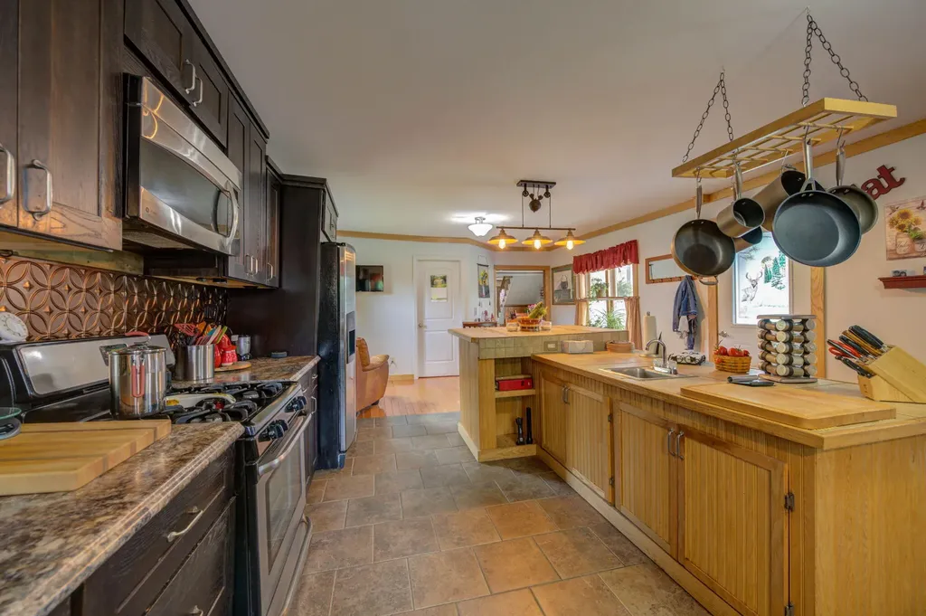 58 Morrill Street Buckfield ME 04220