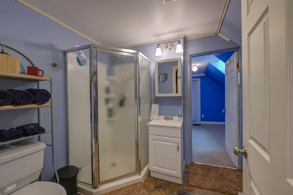 58 Morrill Street Buckfield ME 04220