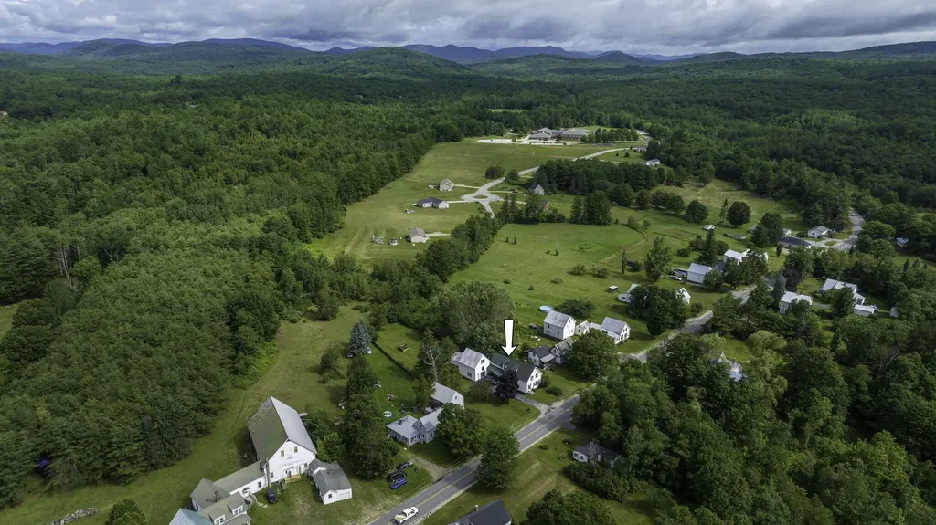 58 Morrill Street Buckfield ME 04220