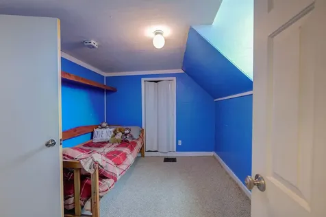 58 Morrill Street Buckfield ME 04220