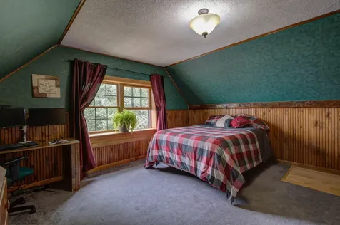 58 Morrill Street Buckfield ME 04220