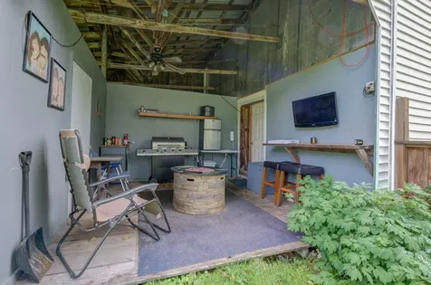 58 Morrill Street Buckfield ME 04220