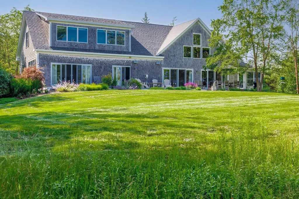 63 Meadow Point Road Lamoine ME 04605