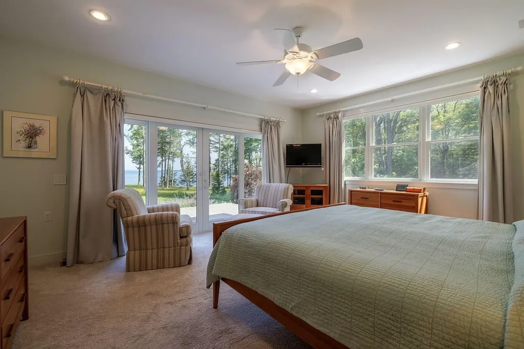 63 Meadow Point Road Lamoine ME 04605