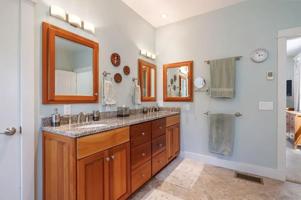 63 Meadow Point Road Lamoine ME 04605
