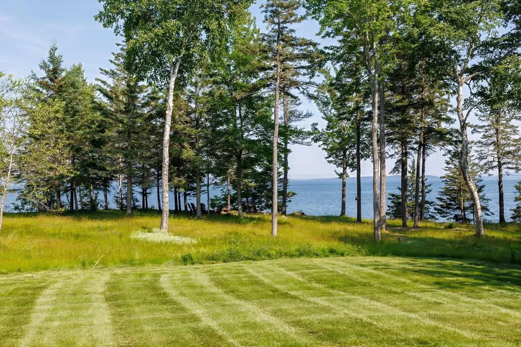 63 Meadow Point Road Lamoine ME 04605