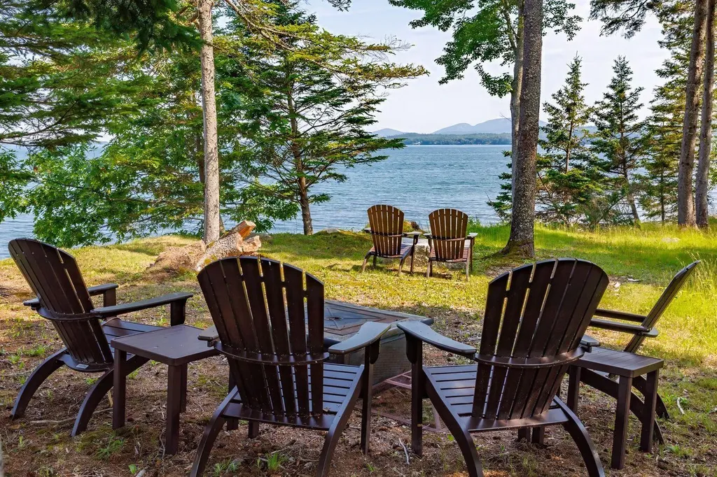 63 Meadow Point Road Lamoine ME 04605