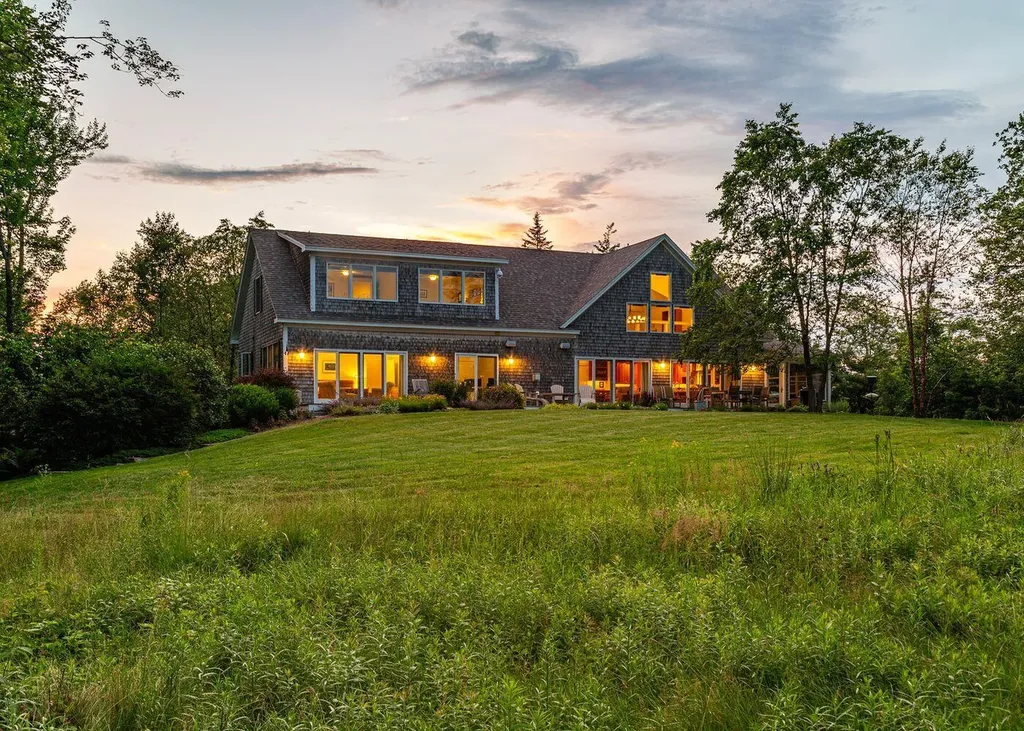 63 Meadow Point Road Lamoine ME 04605