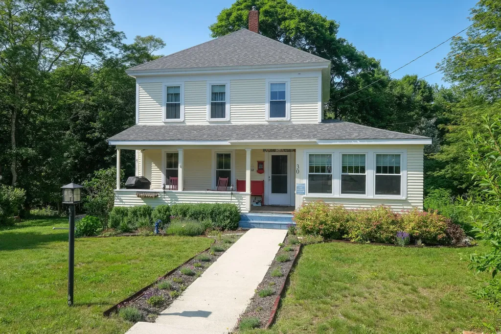 30 King Row Deer Isle ME 04627