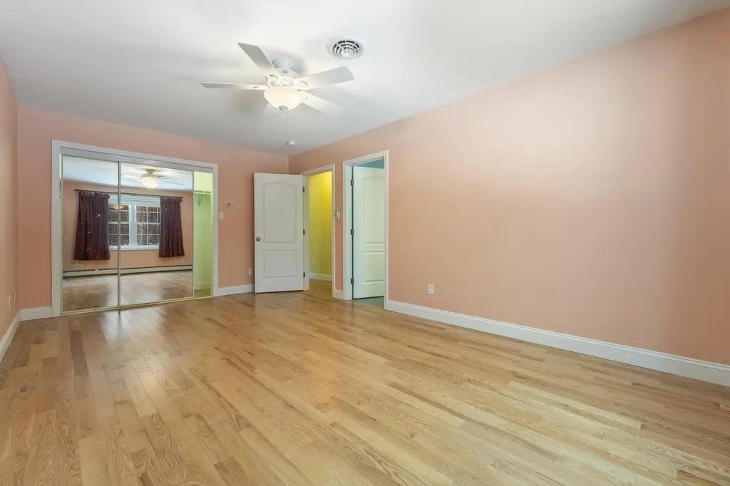 18 Gayton Road Lisbon ME 04250