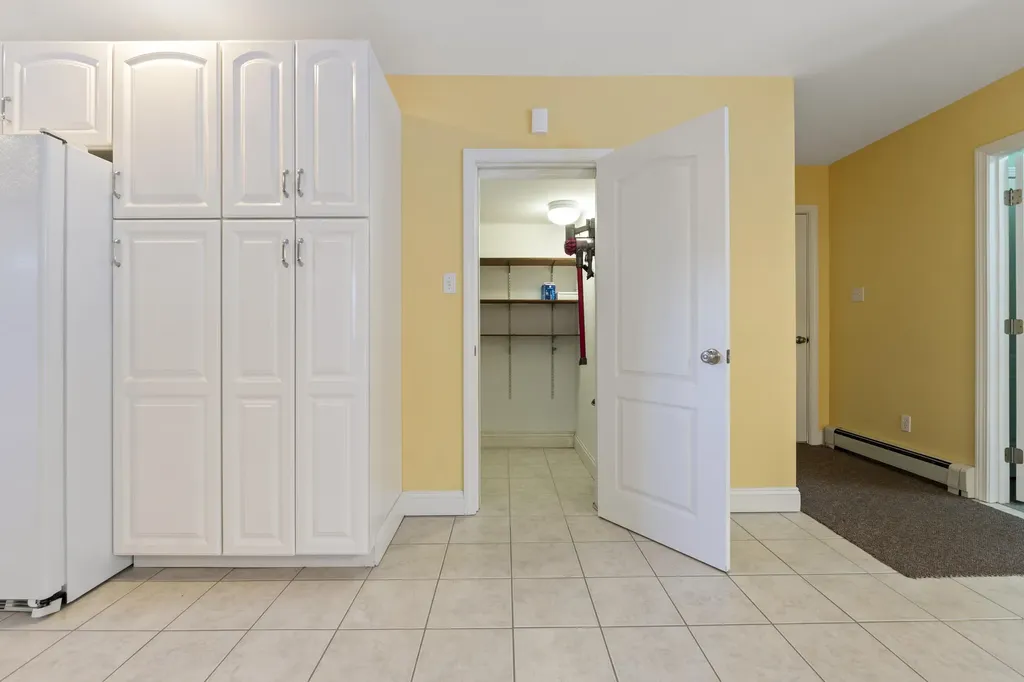 18 Gayton Road Lisbon ME 04250
