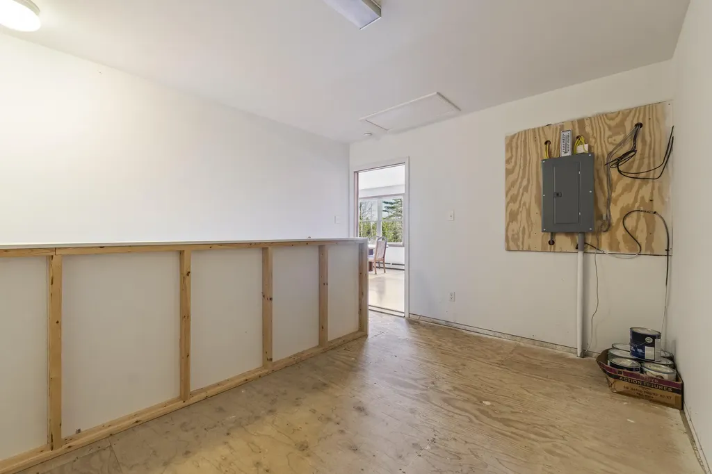 18 Gayton Road Lisbon ME 04250