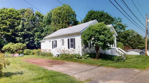 7 & 9 Meader Street Lewiston ME 04240
