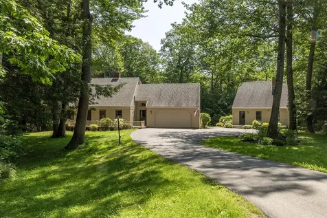 7 Woodcrest Avenue Camden ME 04843