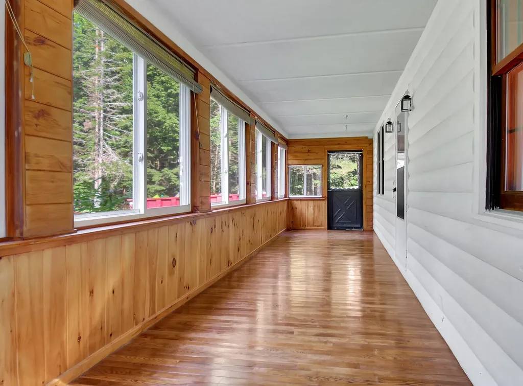 211 Bartlett Road Belgrade ME 04917
