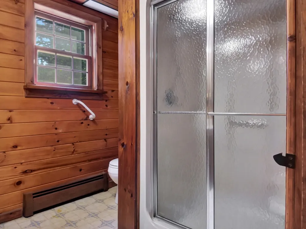 211 Bartlett Road Belgrade ME 04917