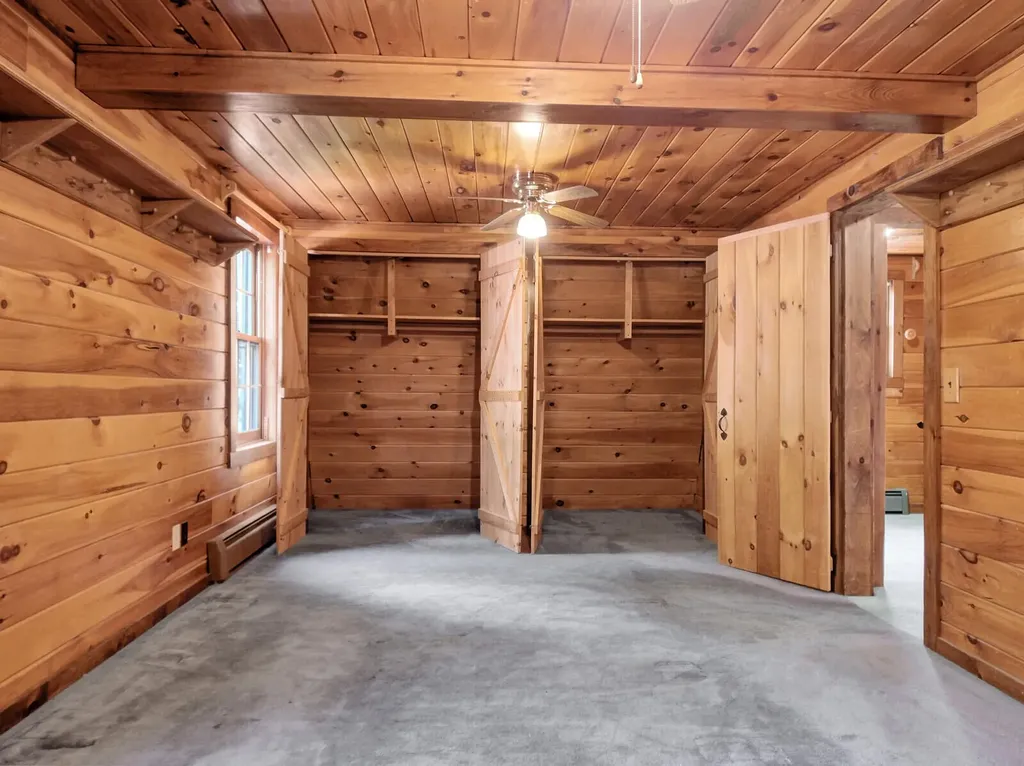 211 Bartlett Road Belgrade ME 04917
