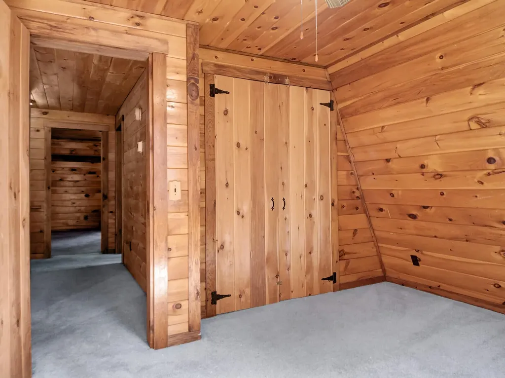 211 Bartlett Road Belgrade ME 04917