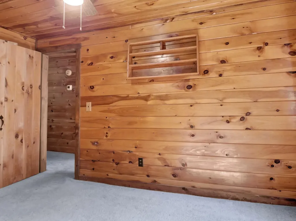 211 Bartlett Road Belgrade ME 04917