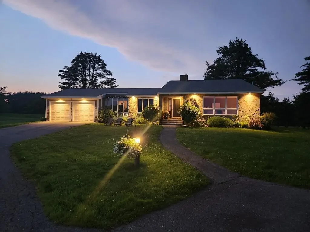 123 Beech Ridge Road Scarborough ME 04074