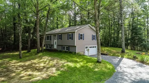 6 Hawes Way Bucksport ME 04416