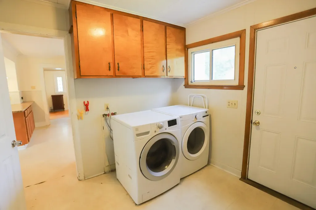 147 Palm Street Bangor ME 04401