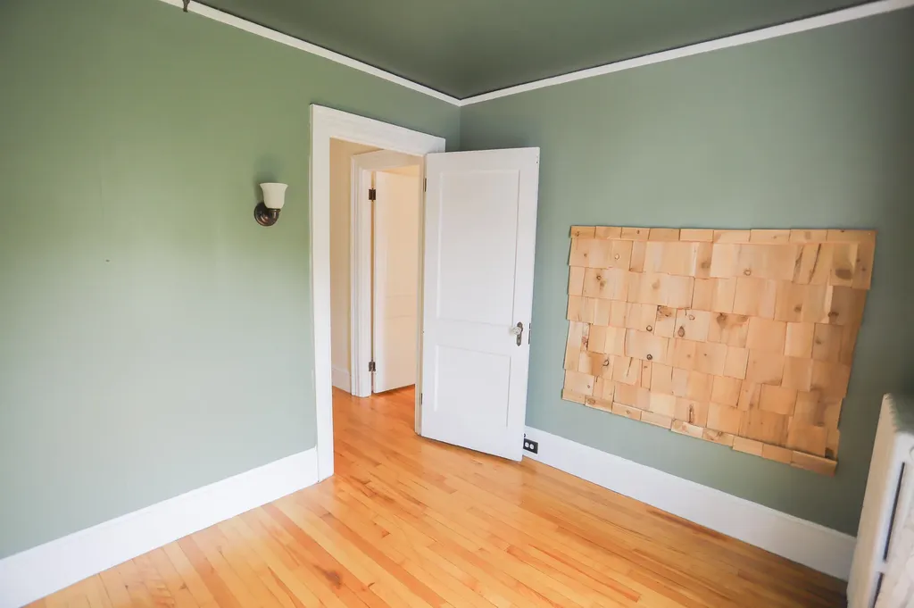 147 Palm Street Bangor ME 04401