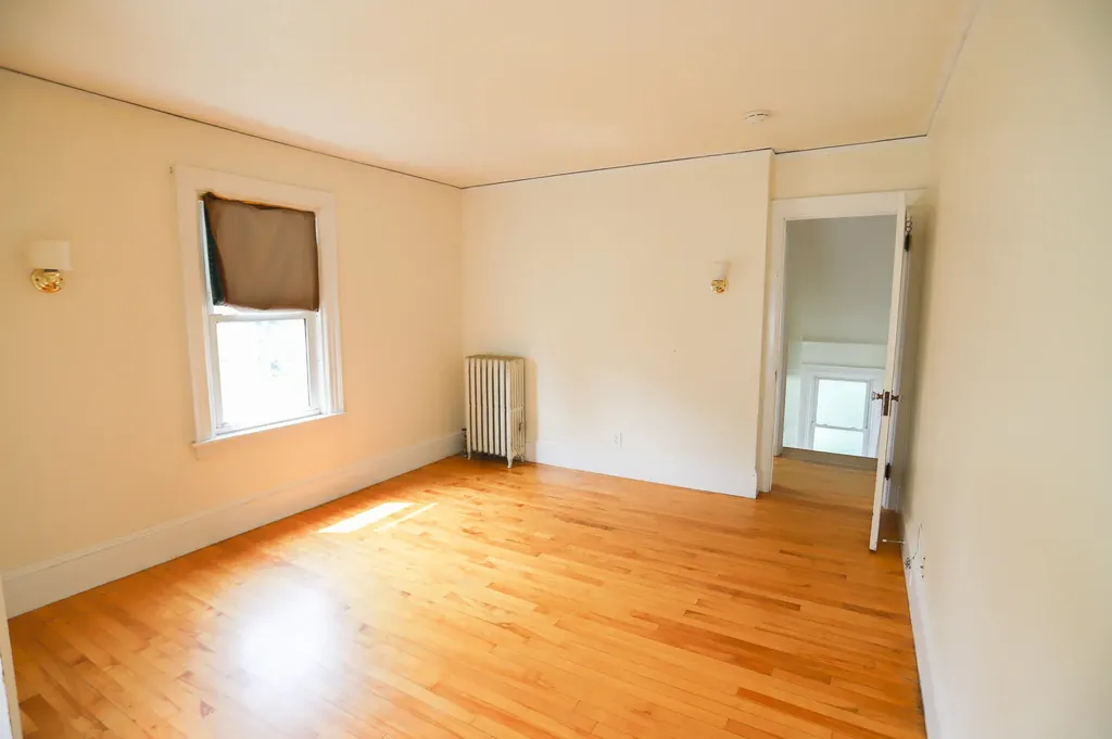 147 Palm Street Bangor ME 04401