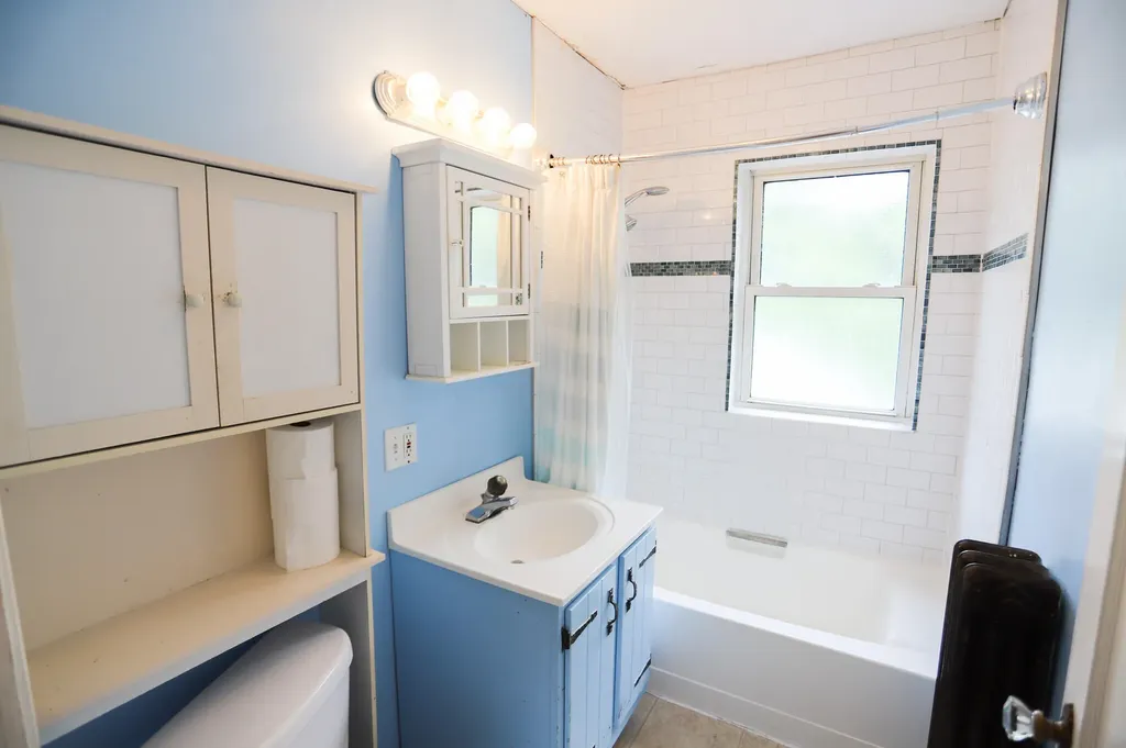 147 Palm Street Bangor ME 04401