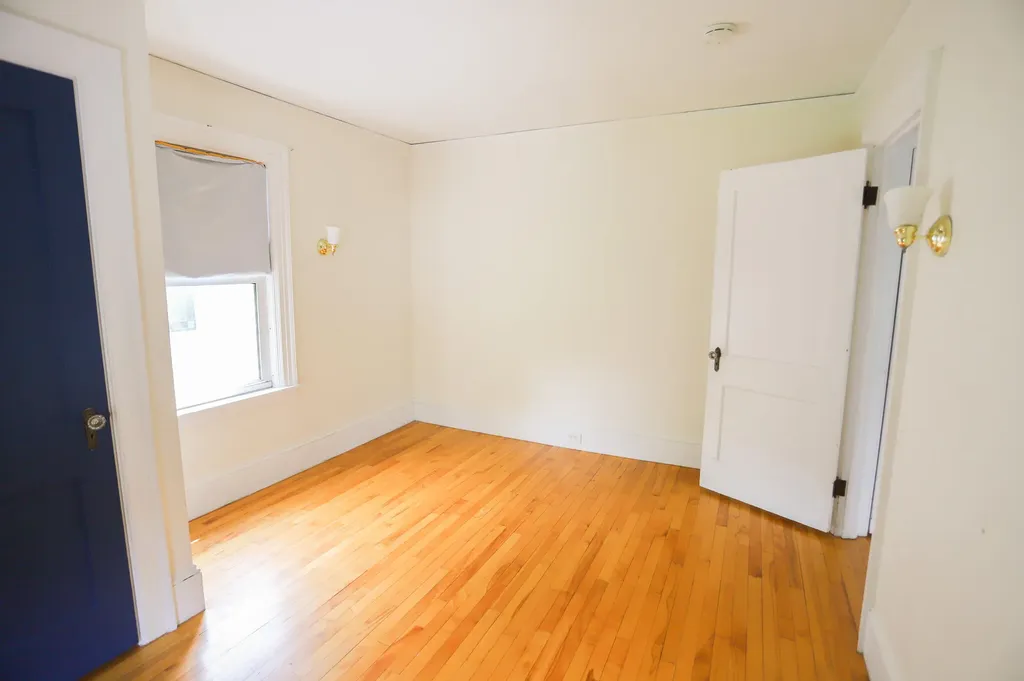 147 Palm Street Bangor ME 04401