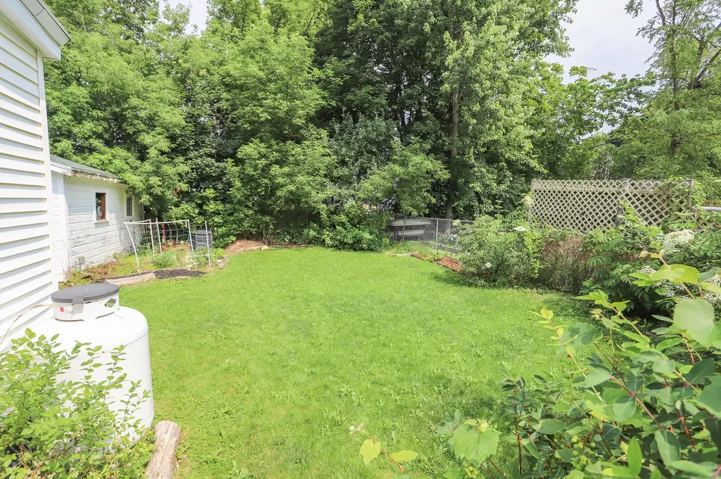147 Palm Street Bangor ME 04401
