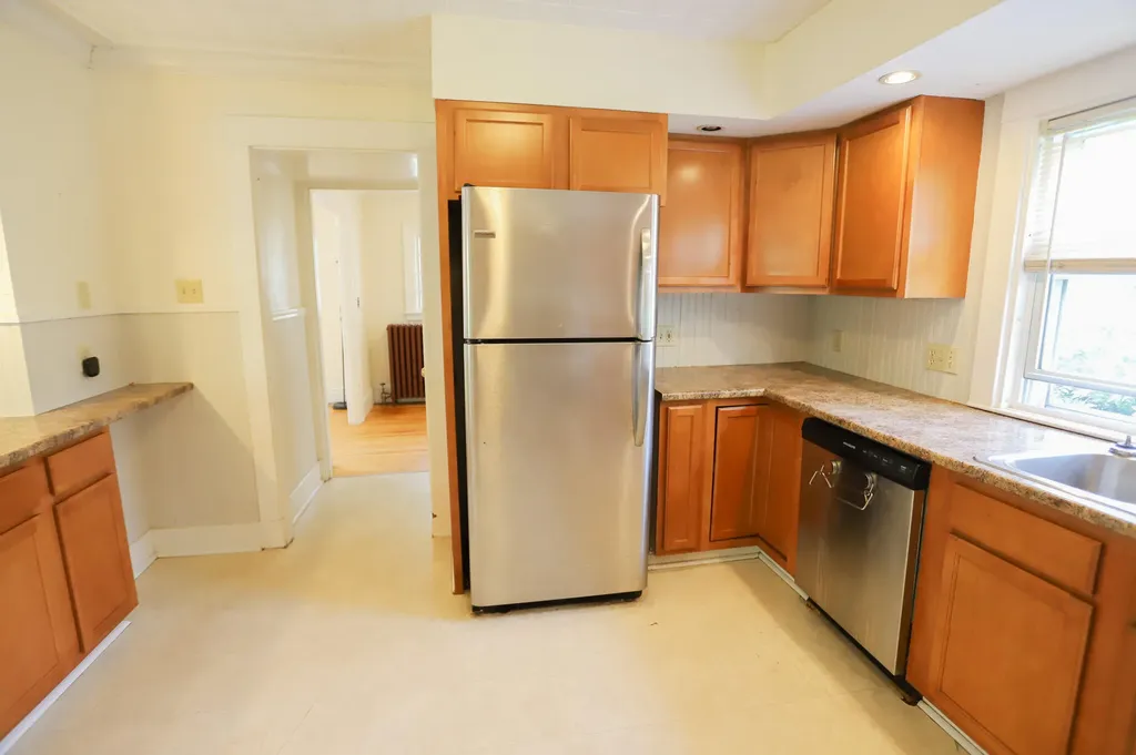 147 Palm Street Bangor ME 04401