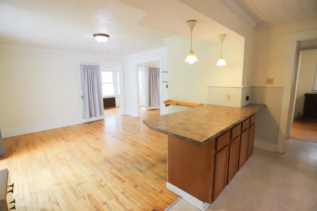 147 Palm Street Bangor ME 04401