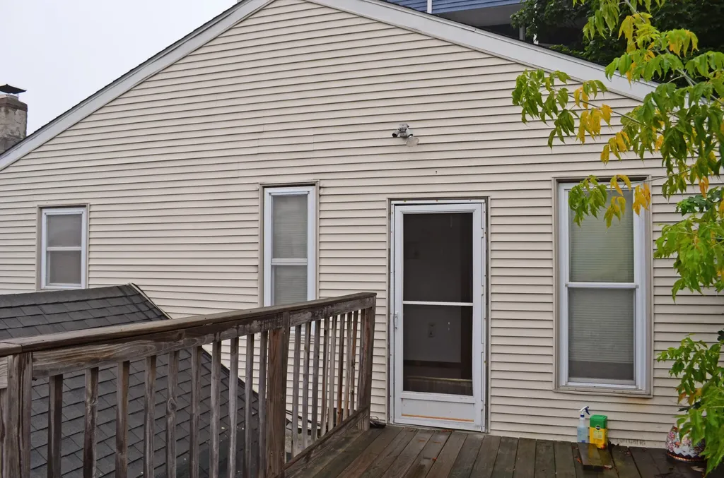 77 Bradbury Street Biddeford ME 04005